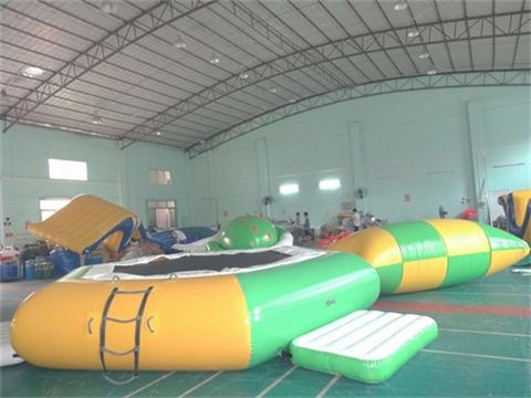 Bounce n Slide Water Parks